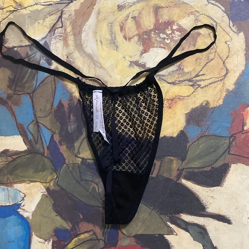 G String - Picture 2 of 3